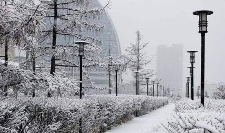 Улаанбаатарт өдөртөө 16 хэм хүйтэн